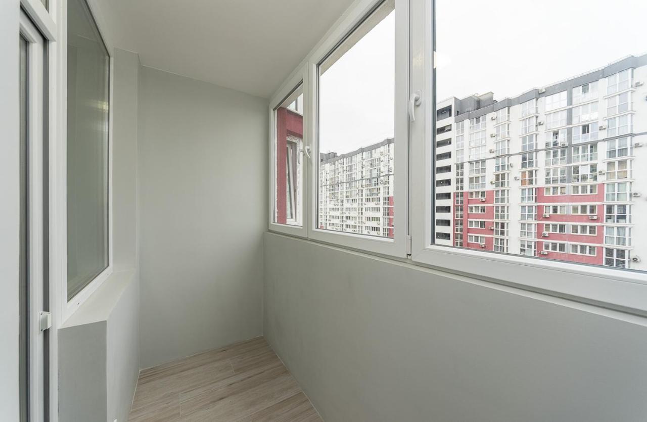 키예프 Flatrent Drahomanova 2A 아파트 외부 사진