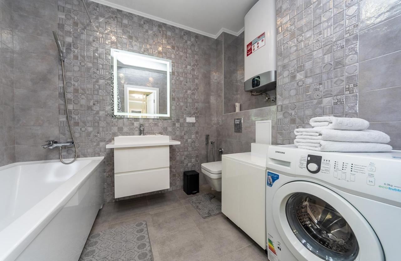 키예프 Flatrent Drahomanova 2A 아파트 외부 사진