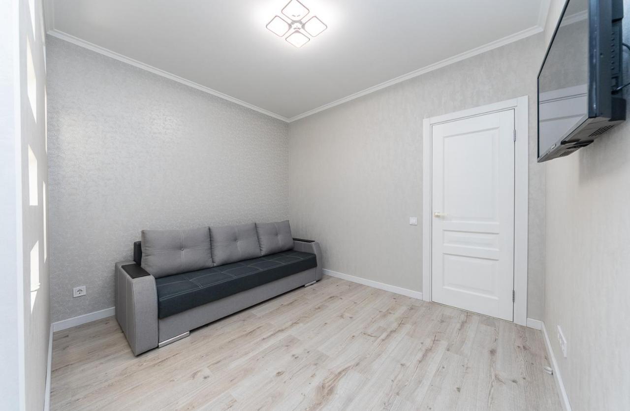 키예프 Flatrent Drahomanova 2A 아파트 외부 사진