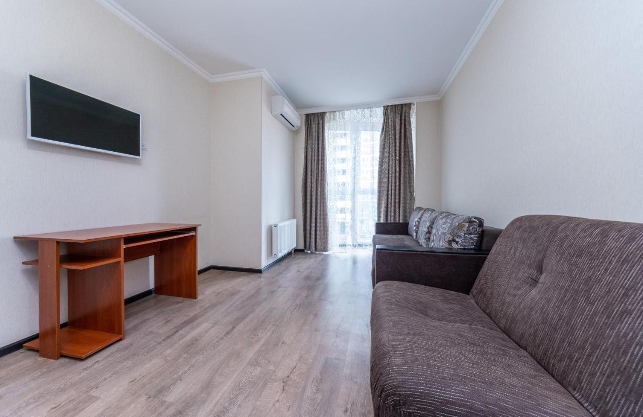 키예프 Flatrent Drahomanova 2A 아파트 외부 사진