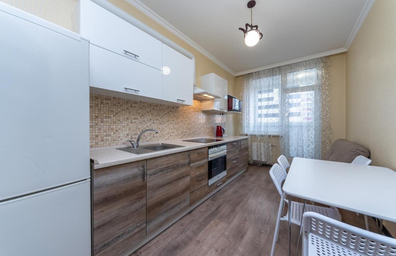 키예프 Flatrent Drahomanova 2A 아파트 외부 사진