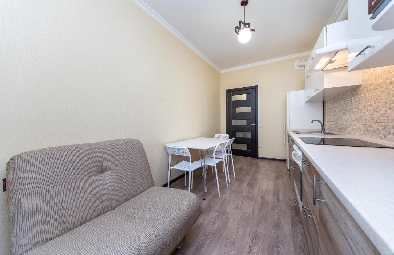 키예프 Flatrent Drahomanova 2A 아파트 외부 사진