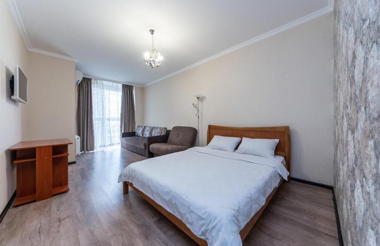 키예프 Flatrent Drahomanova 2A 아파트 외부 사진