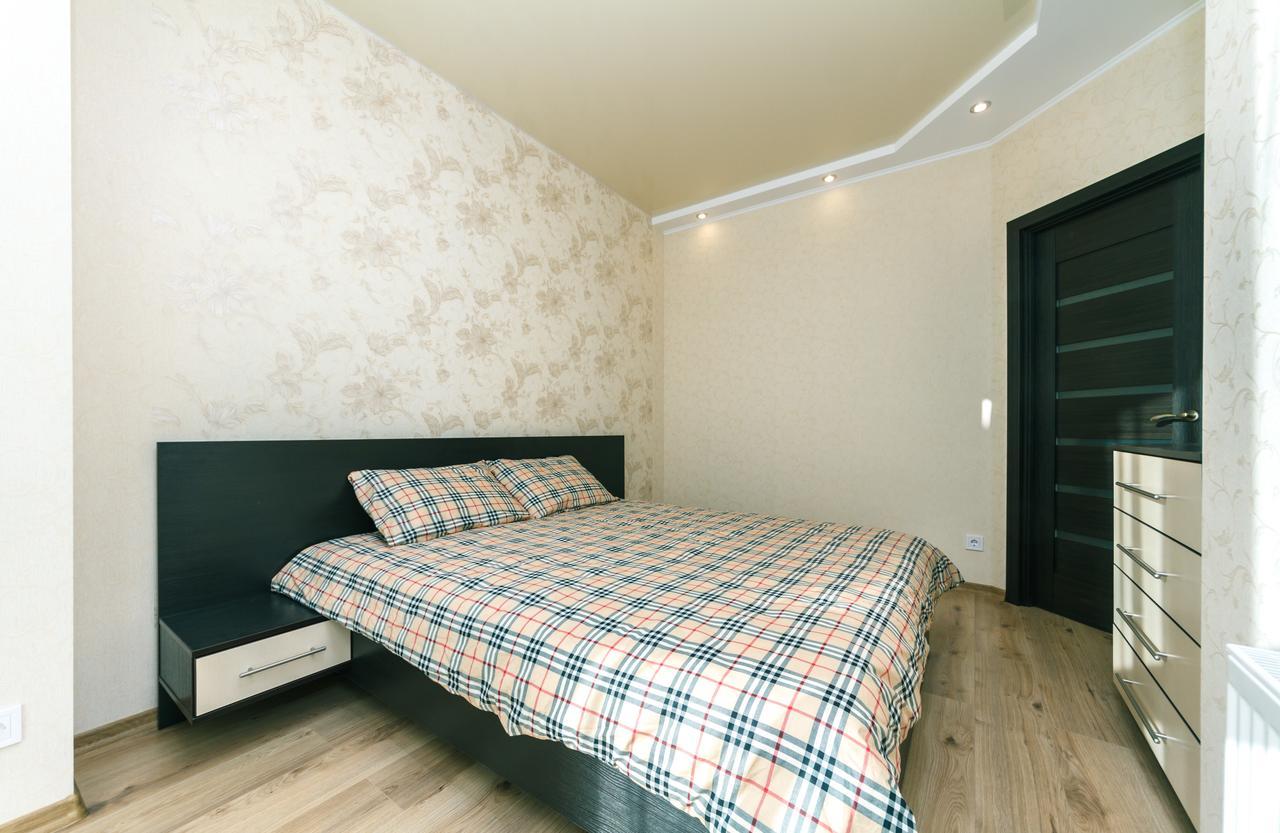 키예프 Flatrent Drahomanova 2A 아파트 외부 사진