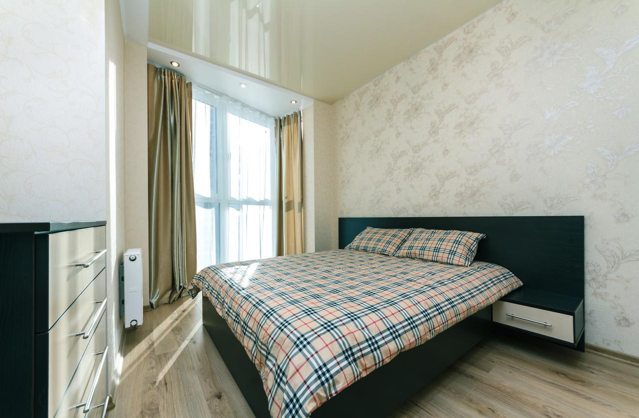 키예프 Flatrent Drahomanova 2A 아파트 외부 사진