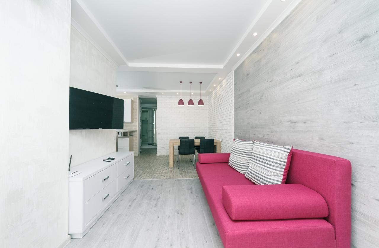 키예프 Flatrent Drahomanova 2A 아파트 외부 사진