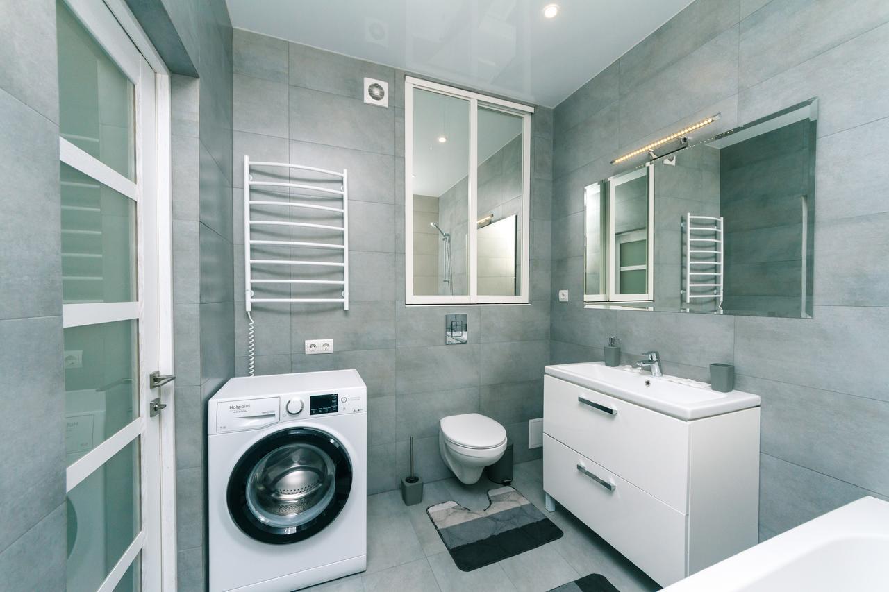 키예프 Flatrent Drahomanova 2A 아파트 외부 사진