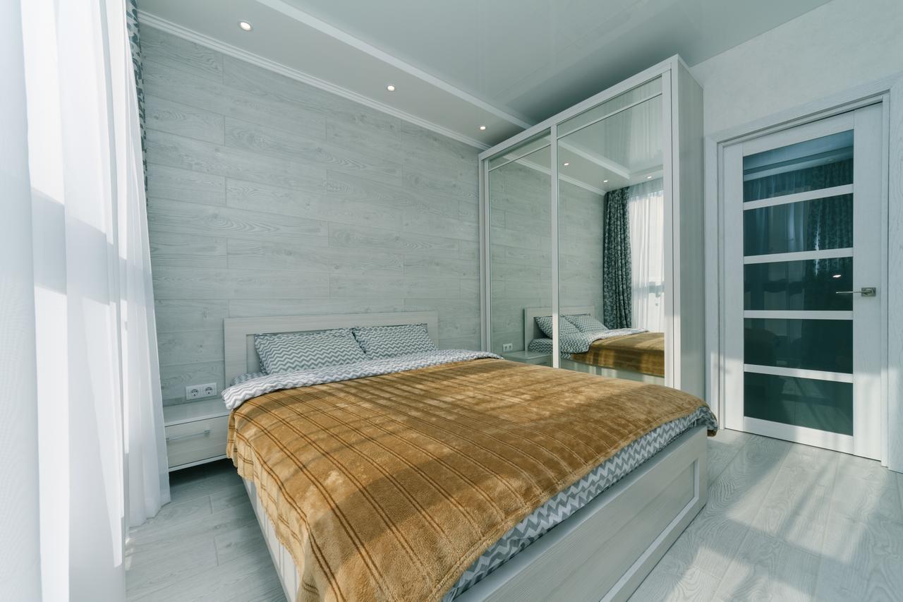 키예프 Flatrent Drahomanova 2A 아파트 외부 사진